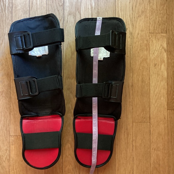 Title boxing shin guards - kids - Picture 4 of 4